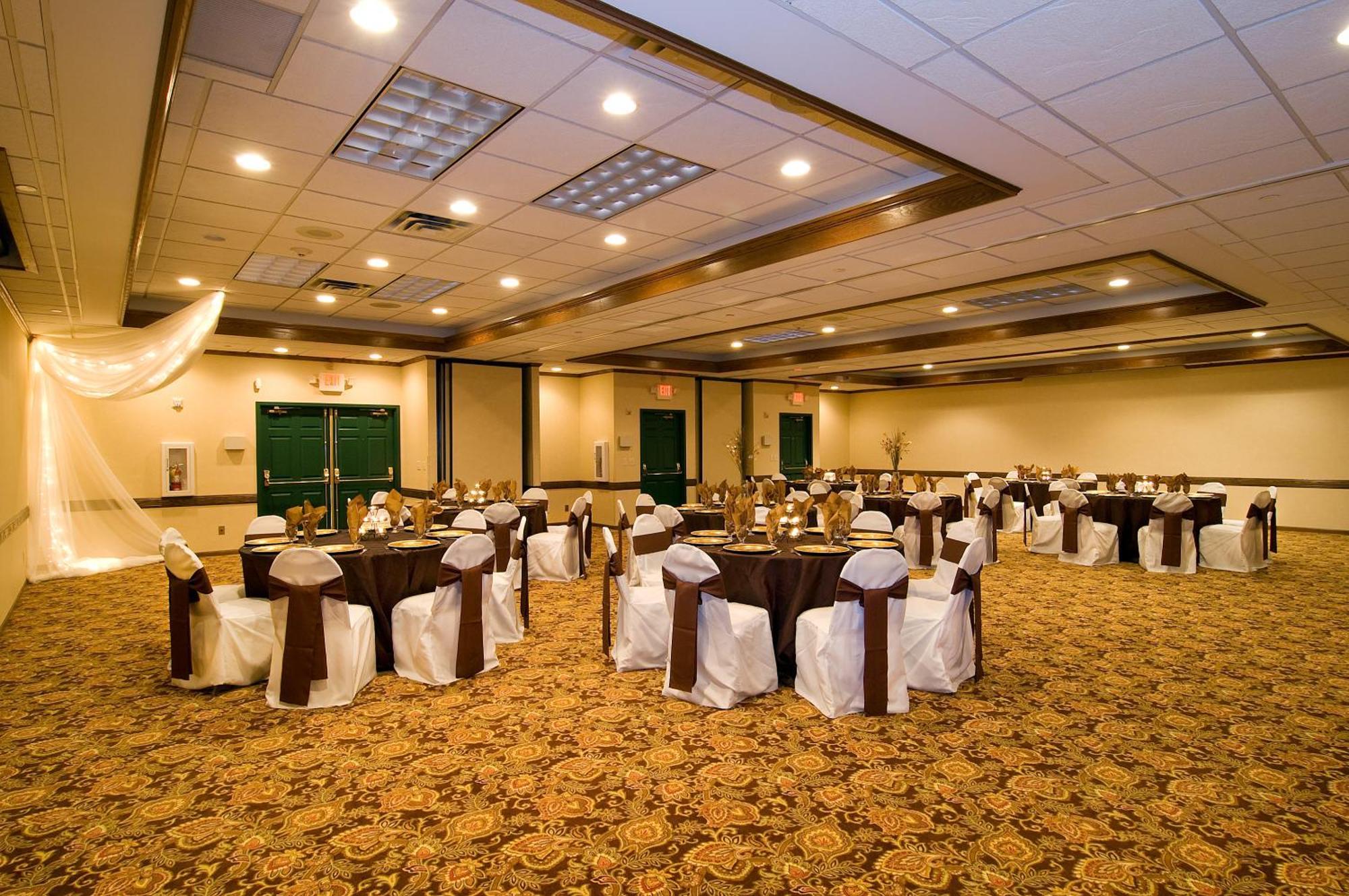 Country Inn & Suites By Radisson, Chanhassen, Mn Buitenkant foto