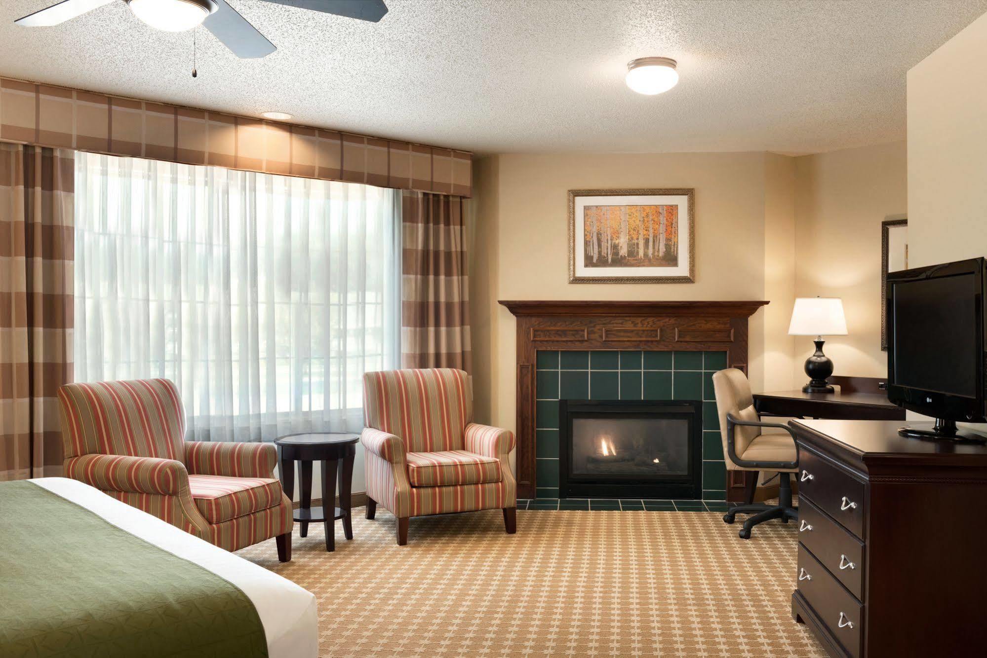 Country Inn & Suites By Radisson, Chanhassen, Mn Buitenkant foto